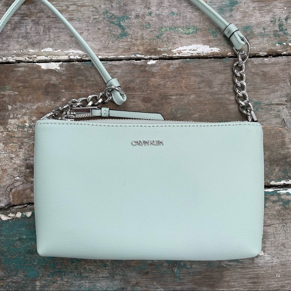 calvin klein vegan leather small crossbody mint green - Picture 2 of 10